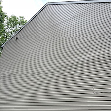 Outstanding-Home-Exterior-Cleaning-in-Stafford-Virginia 2