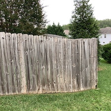 Wood-Fence-Cleaning-and-Restoration 0
