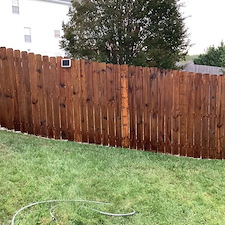 Wood-Fence-Cleaning-and-Restoration 6